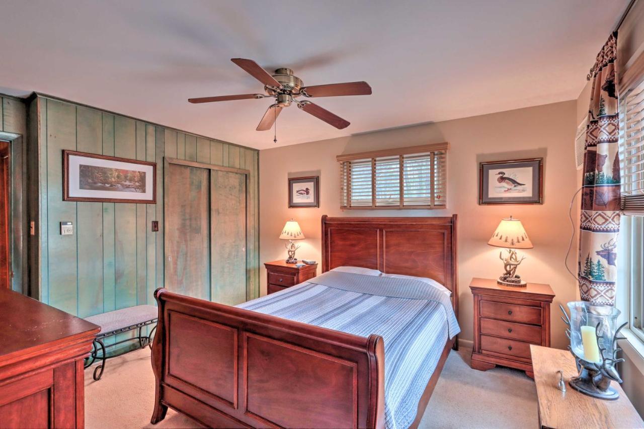 Poconos Home With Game Room Walk To Lake Harmony! 외부 사진