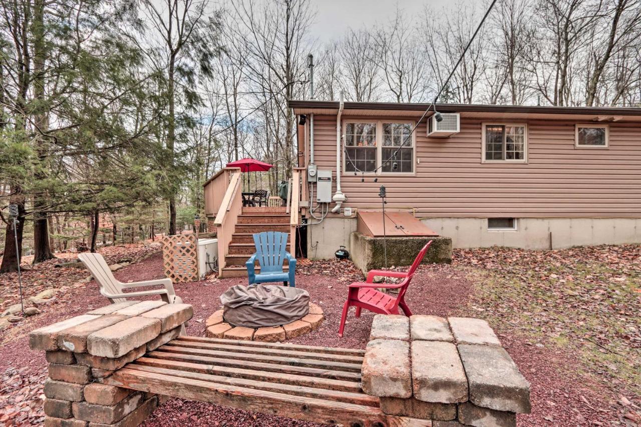 Poconos Home With Game Room Walk To Lake Harmony! 외부 사진